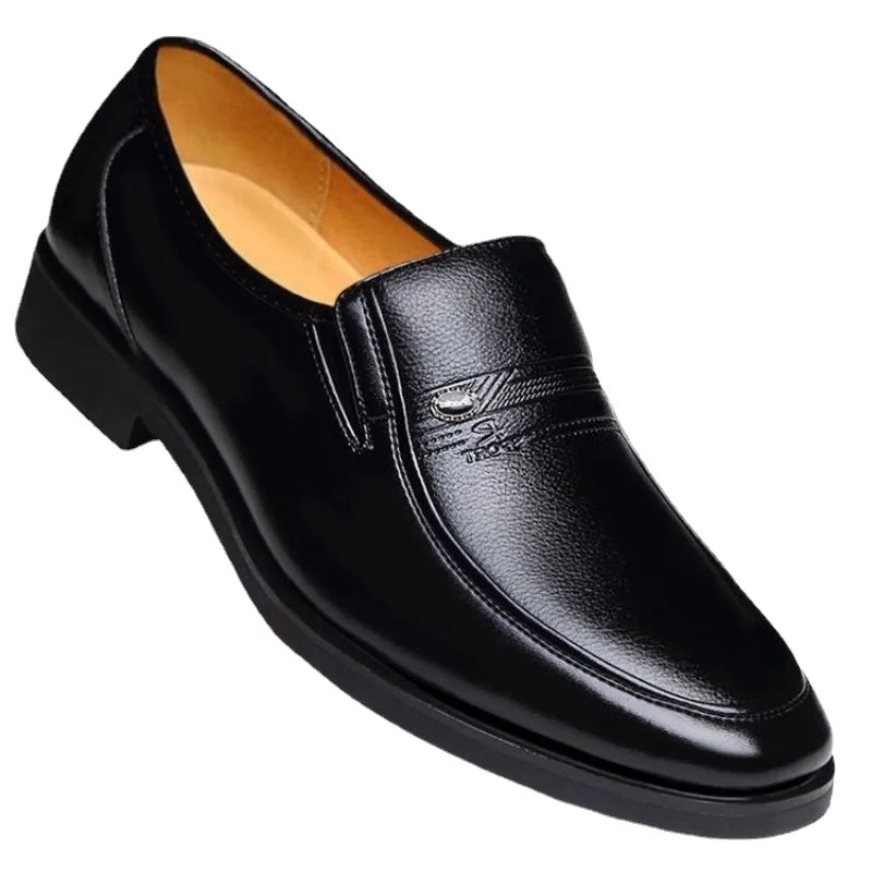 Leder Herren Business Schuhe Luxusmarke 2022 Herren Loafer Elegant Mokassins Atmungsaktiv Slip-on Schwarze Fahrerschuhe Übergröße 38-44