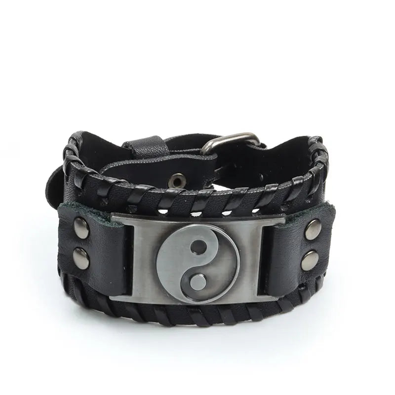 New Retro Wide Leather Pirate Compass Bracelet Men's Bracelet Celtic Viking Jewelry Compass Bracelet Accessories Party Gifts