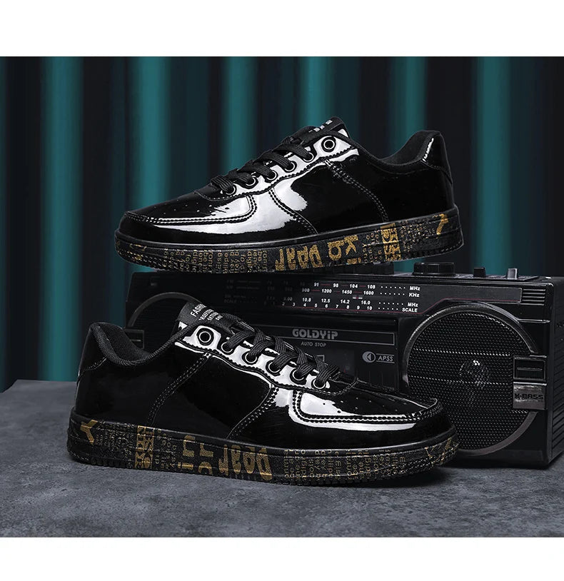 New Gold Sneakers Couple Shoes Luxury Casual Glitter Sneakers Men Hip-hop Streetwear Skateboard Shoes Men Flat Designer Footwear