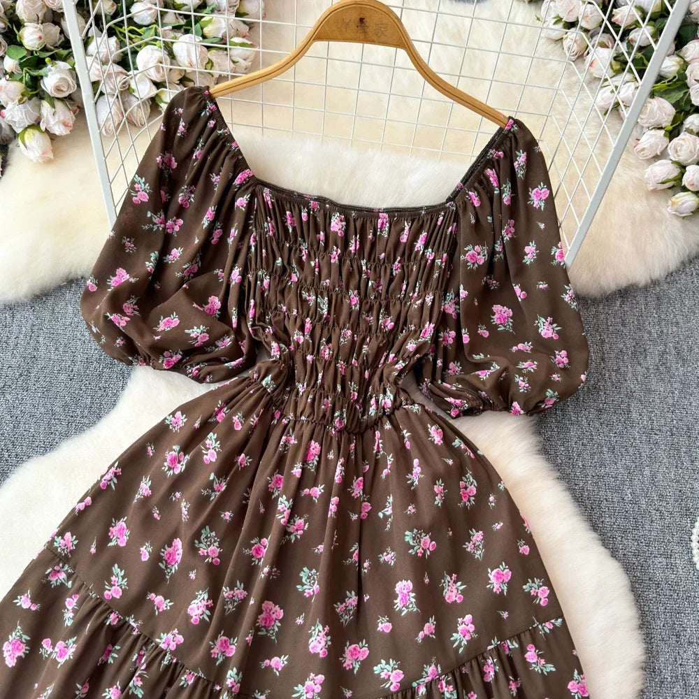 2024 Neues Sommer Blumenmuster Maxikleid Damen Vintage Eckiger Ausschnitt Geraffte Brust Schärpe Bandage Sommerkleid Partykleid