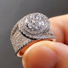 Huitan Gorgeous Wedding Engagement Rings for Women Modern Fashion Design Sparkling Cubic Zirconia Female Rings Party New Jewelry