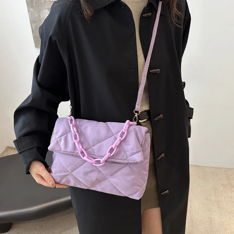 Acryl-Ketten-Umhängetaschen, quadratisch, lässig, Klappe, Damen-Pendeltaschen, gesteppt, All-Match, Winter, große Kapazität für Mädchen zum Einkaufen