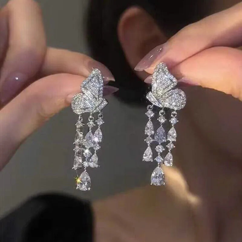 Modische Luxus-Ohrringe mit geometrischen Anhängern für Damen, Hochzeit, Party, Schmuckzubehör, wunderschöne Zirkonia-Braut-Brincos