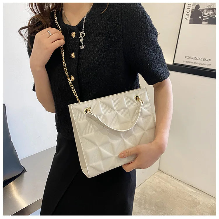 Ladies Fashion Large Capacity Chain Bag Retro Square Tote Bag Diamond Texture Shoulder Crossbody Daily Hundred Underarm Handbag