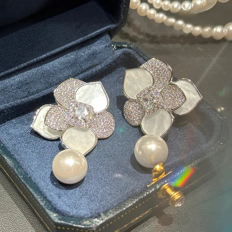Fashion Flower Zircon Pearl Earrings