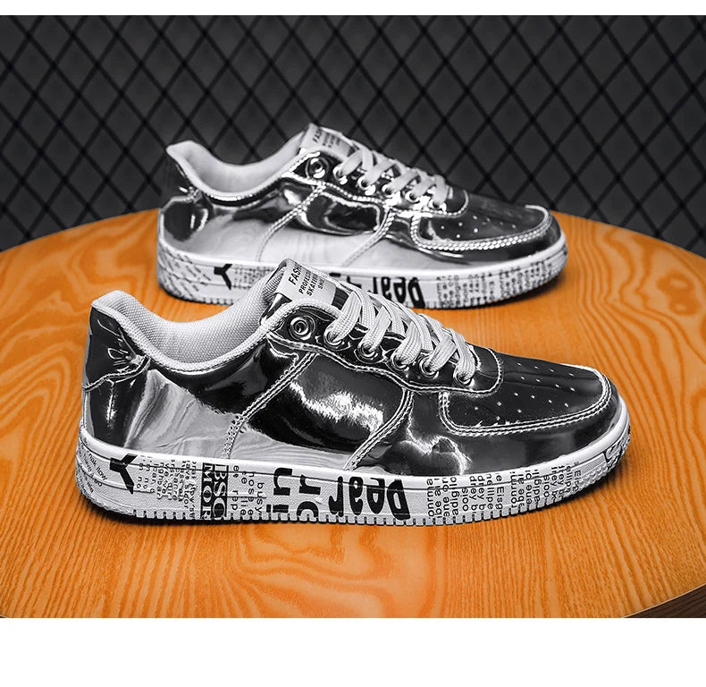 New Gold Sneakers Couple Shoes Luxury Casual Glitter Sneakers Men Hip-hop Streetwear Skateboard Shoes Men Flat Designer Footwear