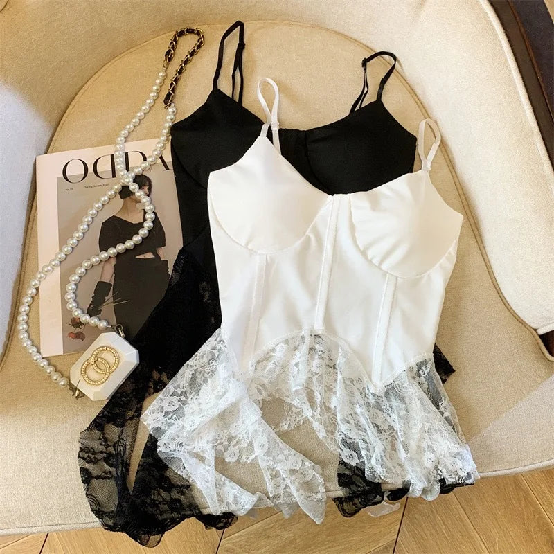 SINGREINY Summer Irregular Sexy Camisole French Style Sleeveless Sheath Camis 2025 Women Lace Spliced Solid Streetwear Camis