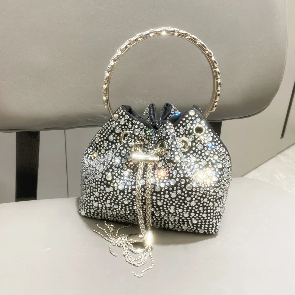 Handhabung Strasssteine Abend-Clutch-Tasche Geldbörsen und Handtasche Luxus Designer Umhängetasche Glänzende Kristall-Clutch-Geldbörse Eimer-Tasche