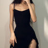 Sexy Sommer Minikleid Damen Neue Schwarze Mode Streetwear Ärmellos Rückenfrei Falten Split Kleid Elegantes Party Spaghetti-Träger A-Linien-Kleid