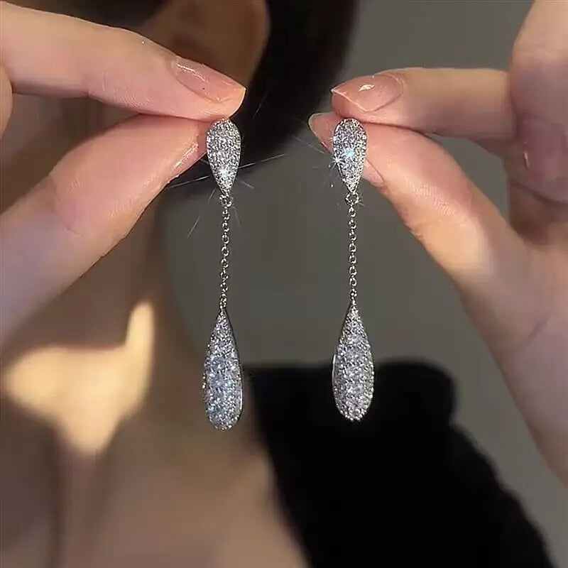 Modische Luxus-Ohrringe mit geometrischen Anhängern für Damen, Hochzeit, Party, Schmuckzubehör, wunderschöne Zirkonia-Braut-Brincos