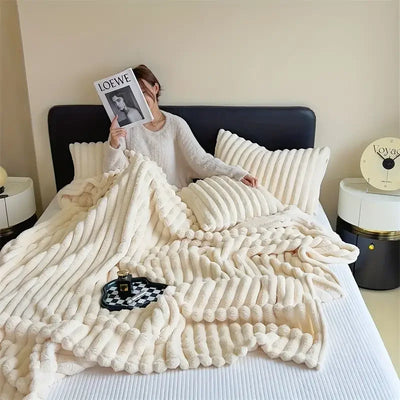 Leichte Luxus-Decke aus Kaninchensamt, einfarbig, multifunktional, Winter, dick, warm, Flanell, für Schlafzimmer und Wohnzimmer