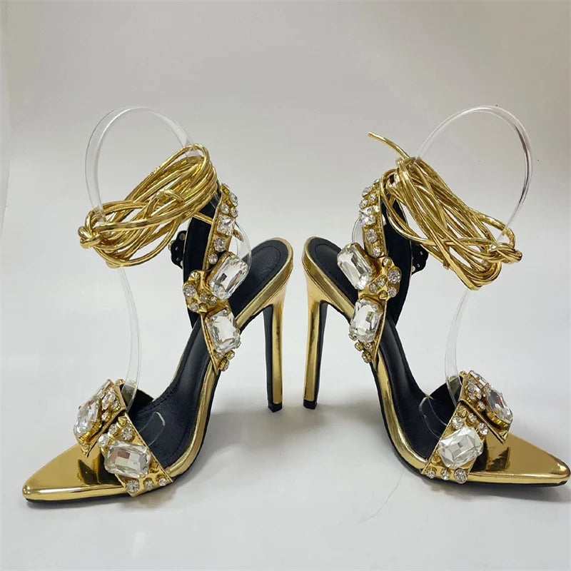 Liyke Sexy Knöchelriemen Vergoldete Sandalen Damen Party Nachtclub Stripper Heels Hohe Qualität Kristall Diamant Spitz Zehe Hochzeitsschuh