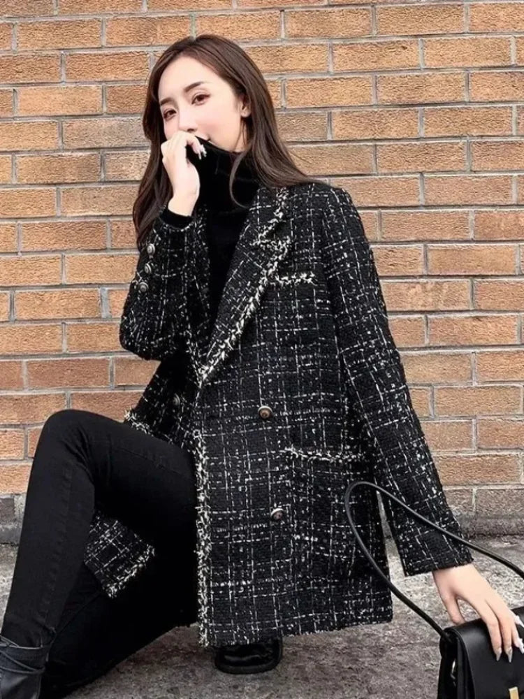 Tweed-Karo Anzugjacke Damen Oberbekleidung Lockerer Mittellanger Zweireihiger Freizeit-Wollblazer Top 2024 Frühling Herbst Neuer Schicker Anzug