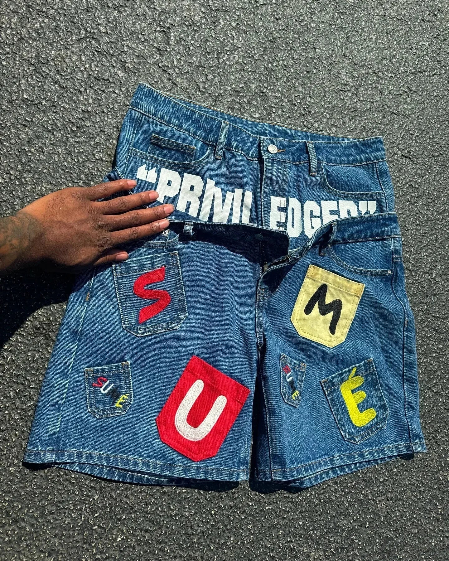 Y2K Hip Hop Denim Shorts Loose Fit Cotton Five-Quarter Length Printed Embroidered Low-Mid Waist Jeans Shorts for Men