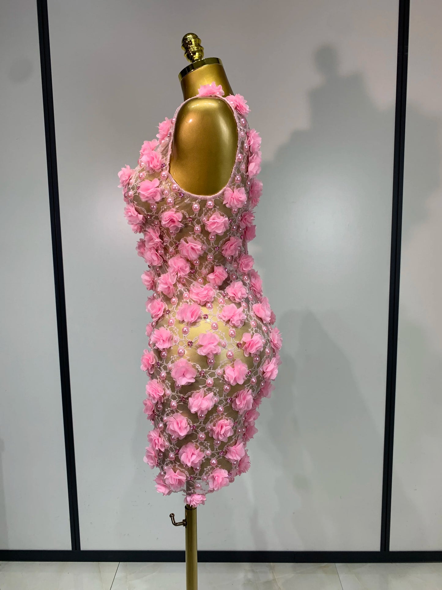 Women Luxury Pink Flowers Pearls Lace See Through Bodycon Mini Dress Birthday Photoshoot Evening Party Nightclub Stage Costume
