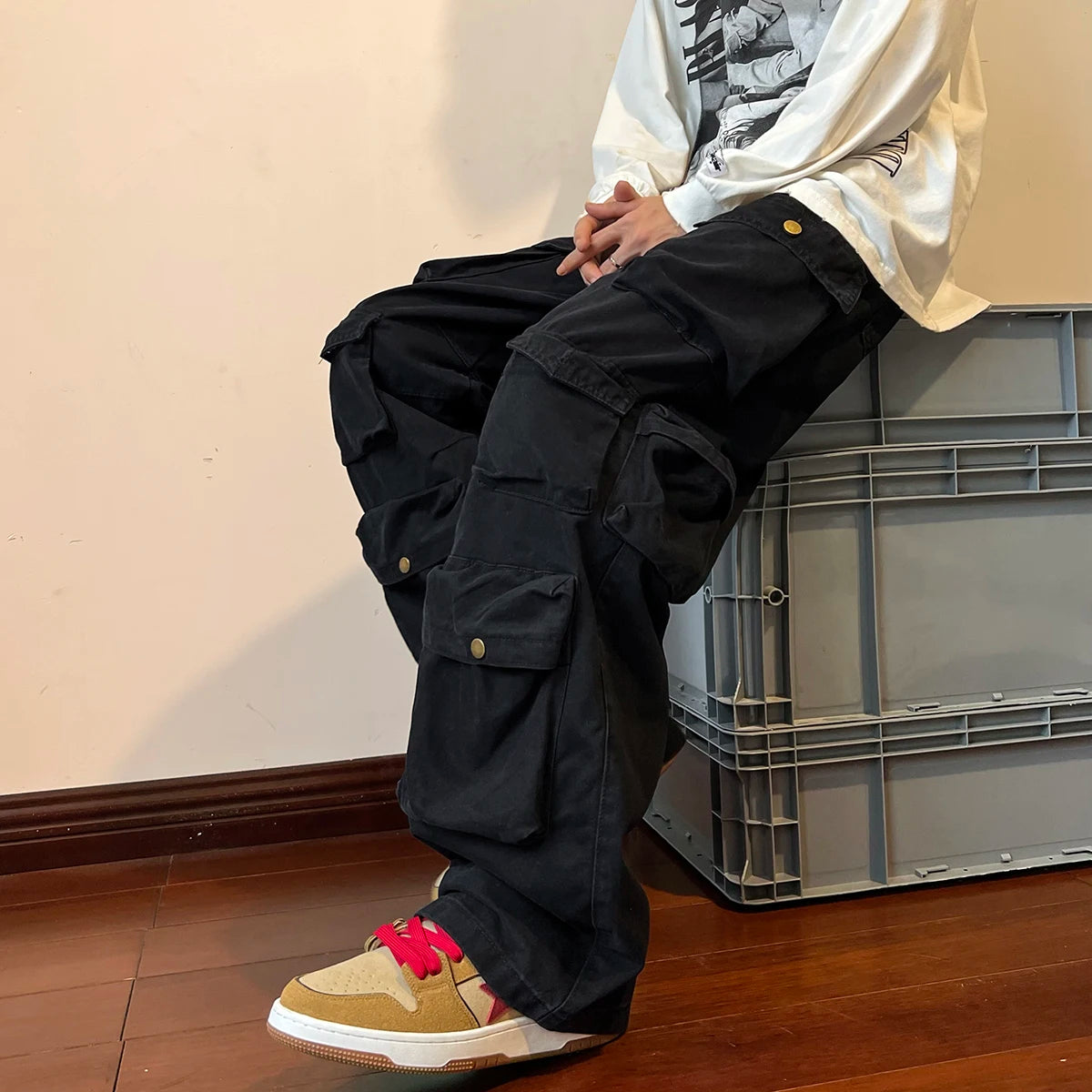 2025 Men Cargo Pants Multi-Pockets Tool Pants Harajuku Mens Vintage Loose Wide Leg Pants Streetwear Casual Hip-Hop Trousers