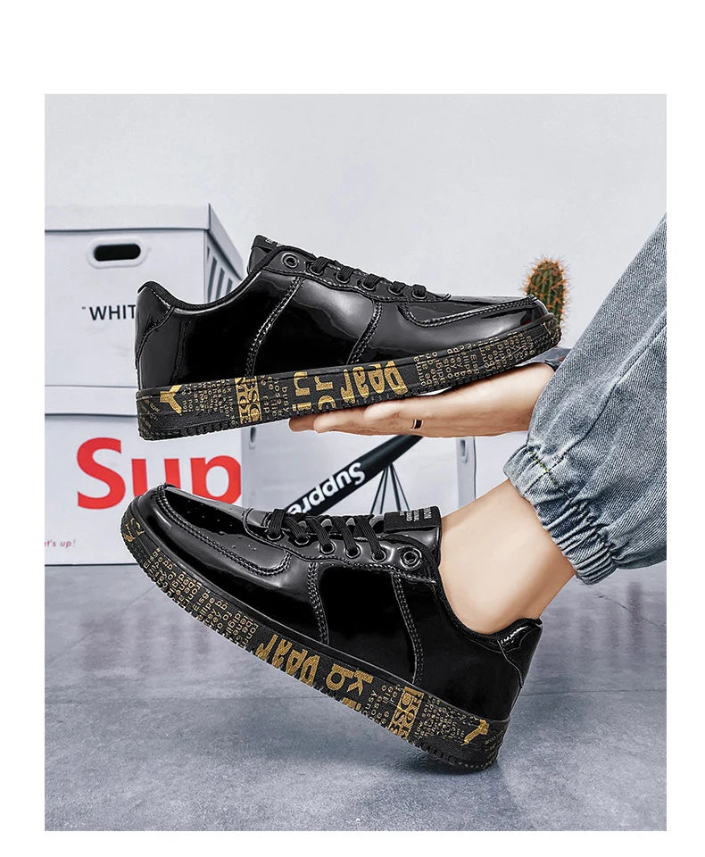 New Gold Sneakers Couple Shoes Luxury Casual Glitter Sneakers Men Hip-hop Streetwear Skateboard Shoes Men Flat Designer Footwear