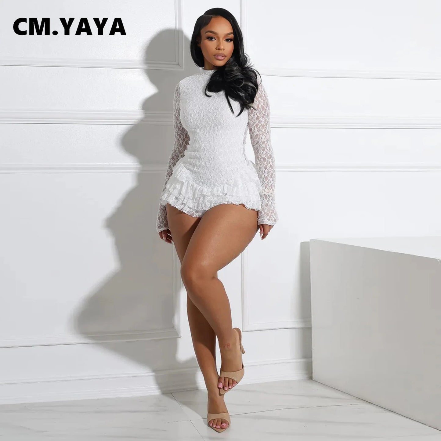 CM.YAYA Damen Langarm Spitze Rüschen geraffte hohe Taille kurzer Jumpsuit Streetwear Rückenfrei Einteiler Strampler Overall