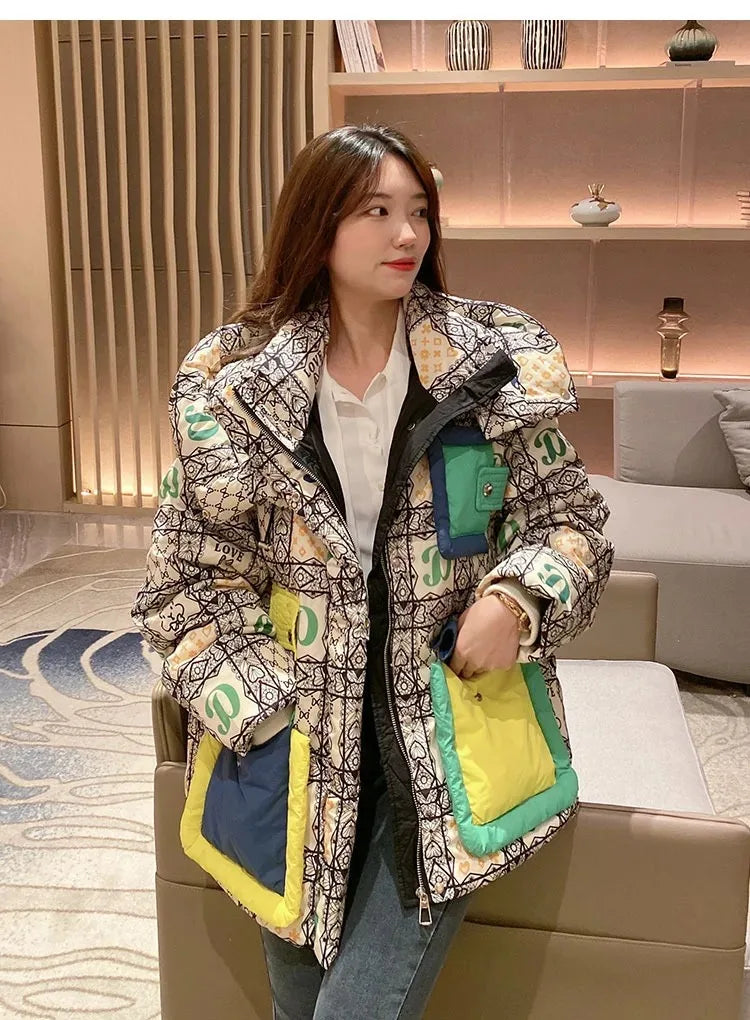 2023 Europäische Station Winter Neue Daunenjacke Damen Warm Mode Kurze Farb-Patchwork Graffiti dicke Weiße Entendaunenjacke