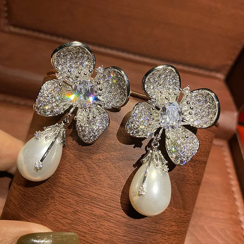 Zircon Pearl Temperament Flower Luxury Exquisite Earrings