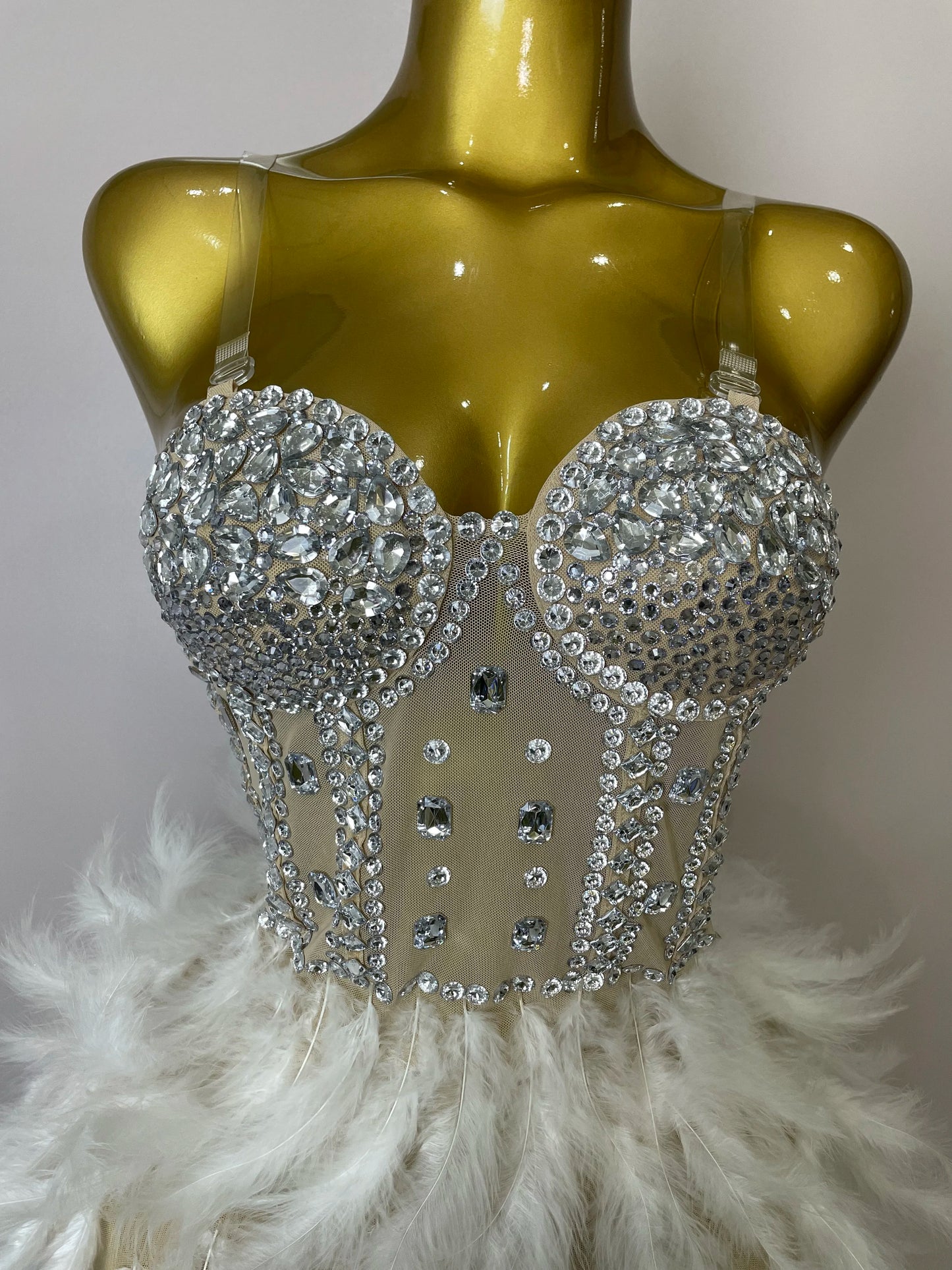 Stock 2025 Women Sexy Sparkly Rhinestone Mesh Feather Long Dress Elegant Evening Party Celebrate Birthday Performance Costume