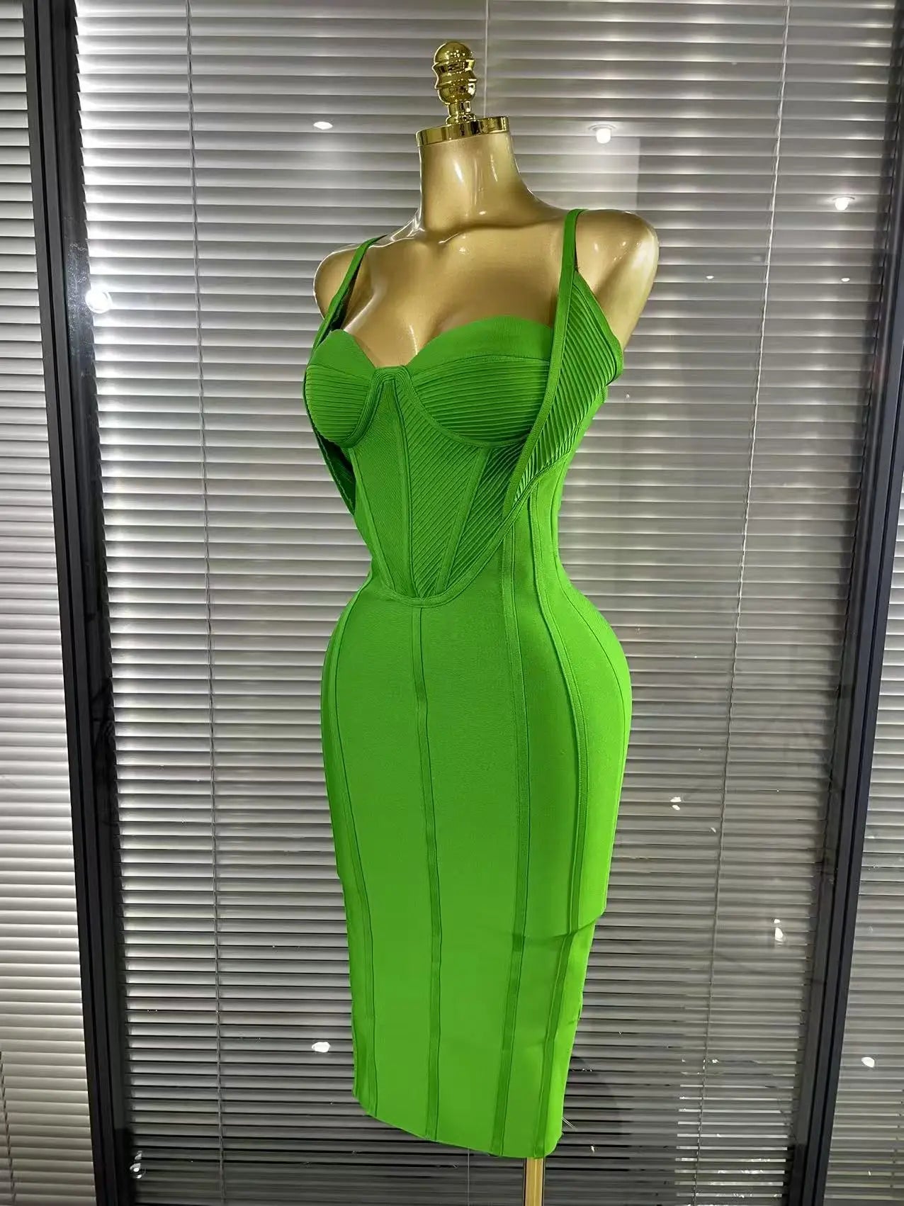 Green Color Women Sleeveless Sexy Halter Off the Shoulder Bodycon Bandage Midi Dress Celebrate Nightclub Party Birthday Outfit