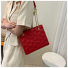 Ladies Fashion Large Capacity Chain Bag Retro Square Tote Bag Diamond Texture Shoulder Crossbody Daily Hundred Underarm Handbag