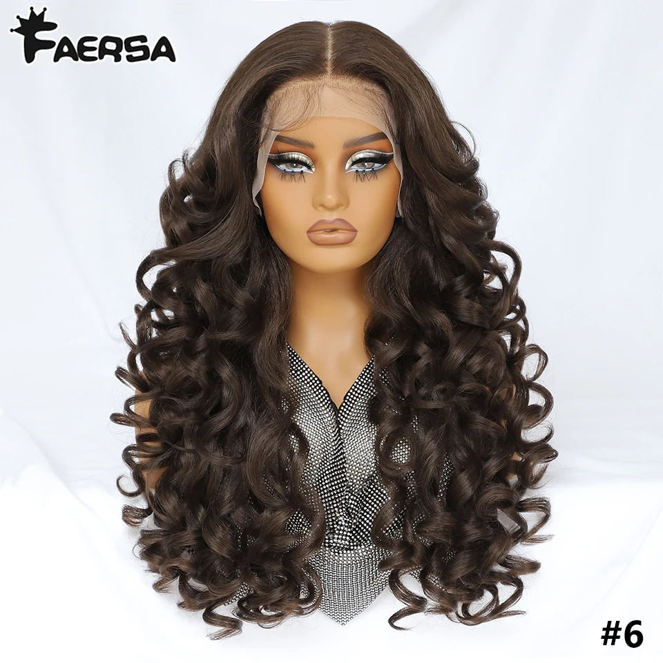 Latisha 13X6 HD Synthetische Spitzenfrontperücke lockig vorgezupfte Lace-Frontal-Perücke mit Pony für Damen, Highlights mit Babyhaar, 24 Zoll