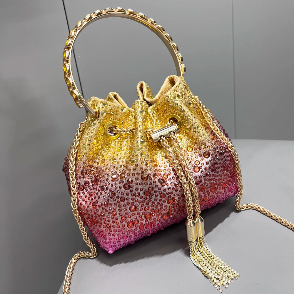 Handhabung Strasssteine Abend-Clutch-Tasche Geldbörsen und Handtasche Luxus Designer Umhängetasche Glänzende Kristall-Clutch-Geldbörse Eimer-Tasche