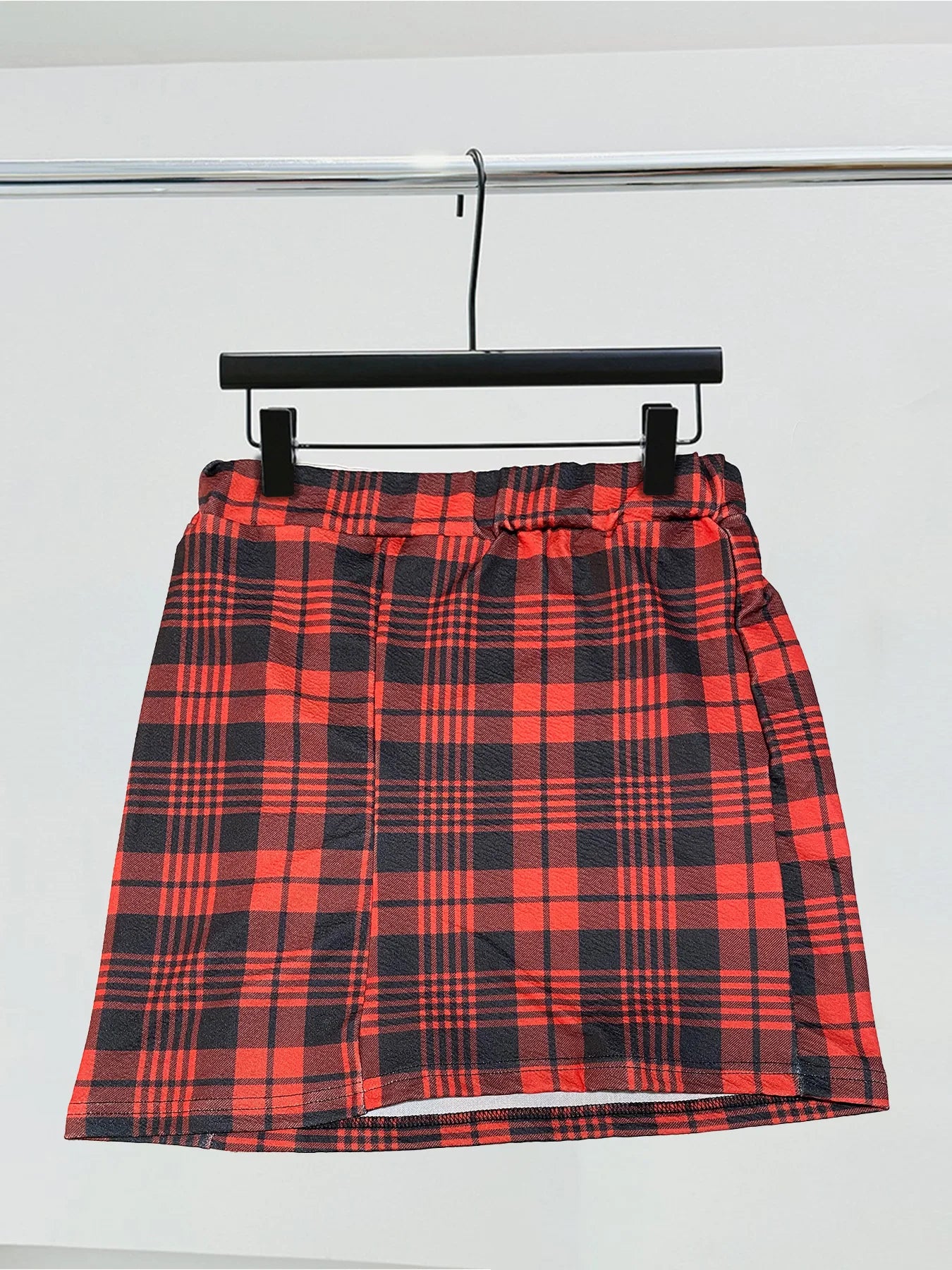 Qianniao style elegant elastic waist half skirt, hip hugging high waist short skirt