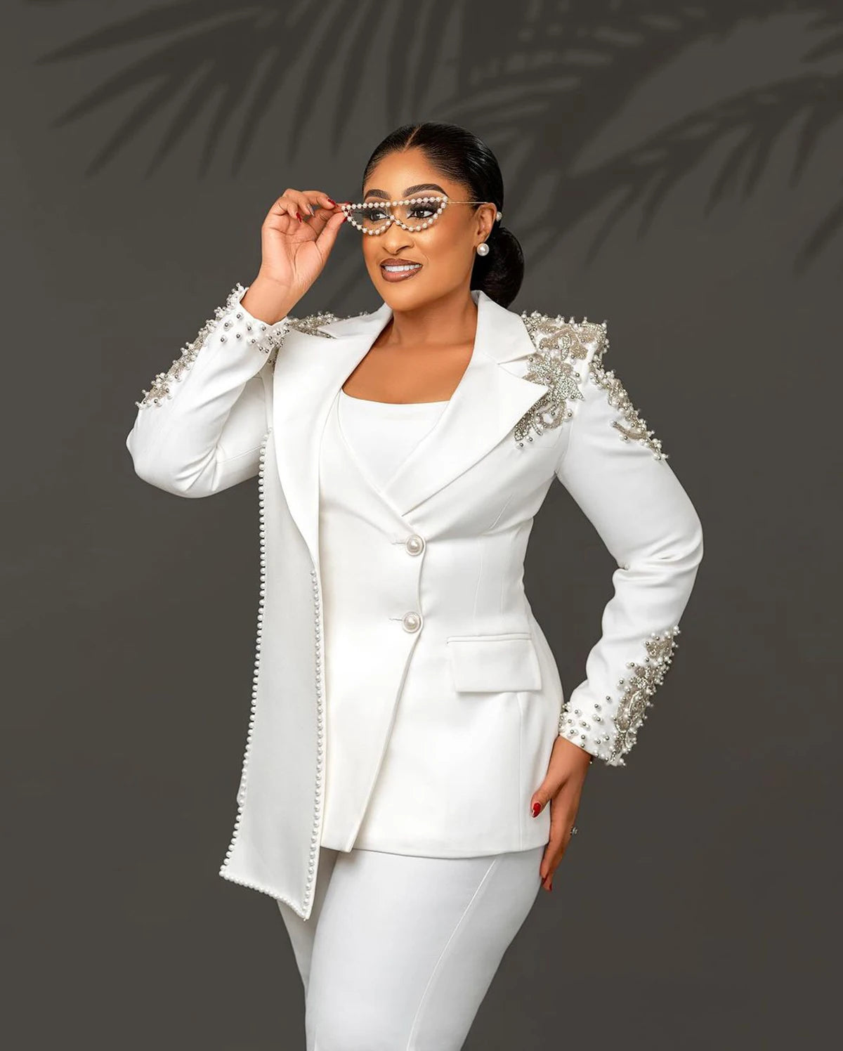 Customized Unique Design Beads Women Pants Suits White Wedding Blazer Jacket Guest Wear Slim Fit 2 Pieces