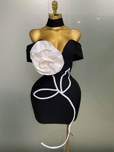 Damen 2025 Neues sexy schulterfreies weißes Blumen-Minikleid in Schwarz, figurbetont, Bandage, luxuriöses Promi-Abendkleid, Club, elegantes Partykleid