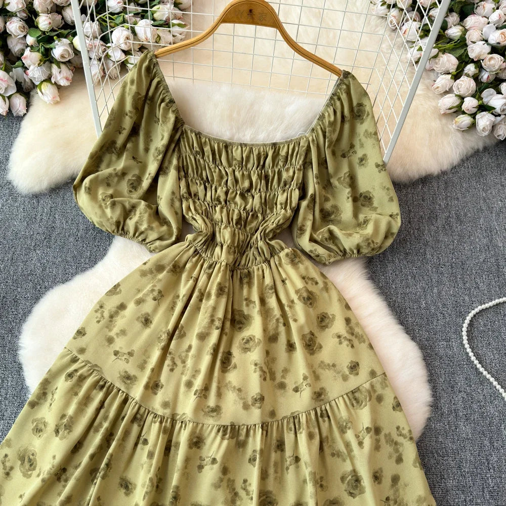 2024 Neues Sommer Blumenmuster Maxikleid Damen Vintage Eckiger Ausschnitt Geraffte Brust Schärpe Bandage Sommerkleid Partykleid