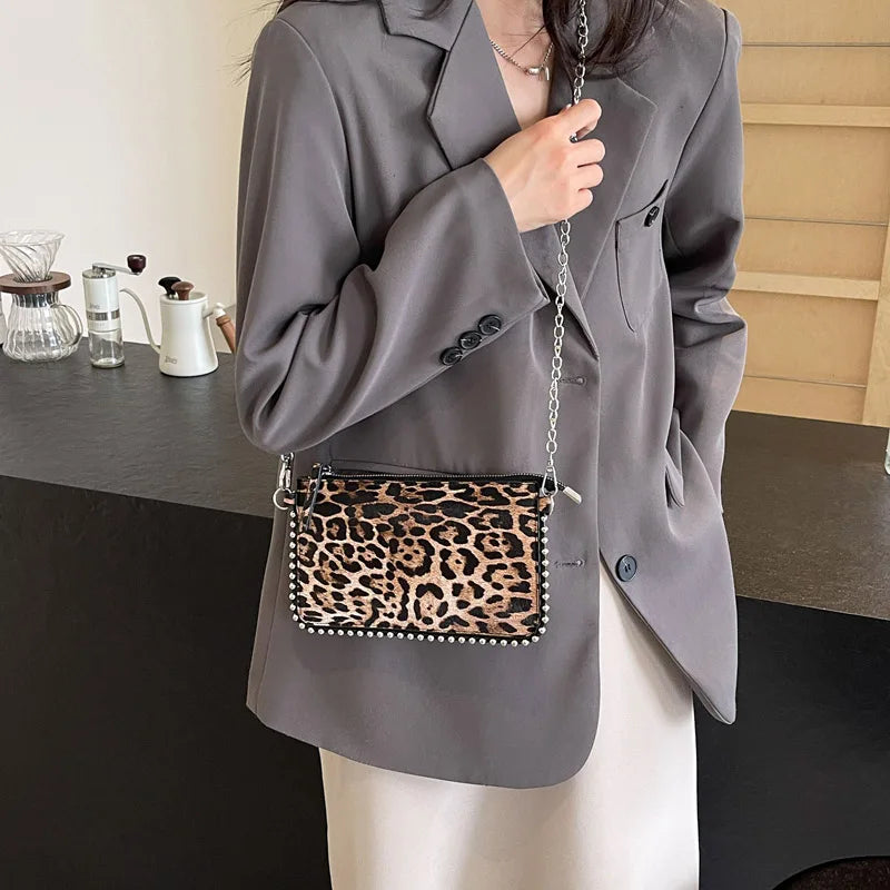 Einfarbige Design-Umhängetaschen für Damen, Mode-Ketten-Handytaschen, Mode-Schulter-Kuriertasche, Sac A Main weiblich