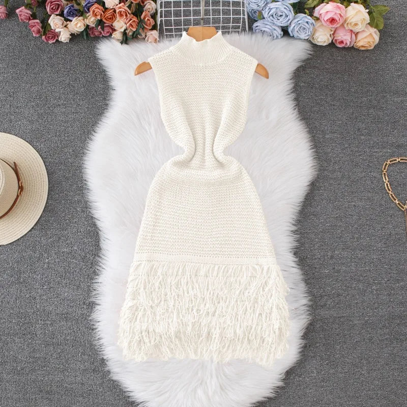 Women's Solid Color Sleeveless Round Neck Slim Fitting Fringe Fur Dress for Summer 2025