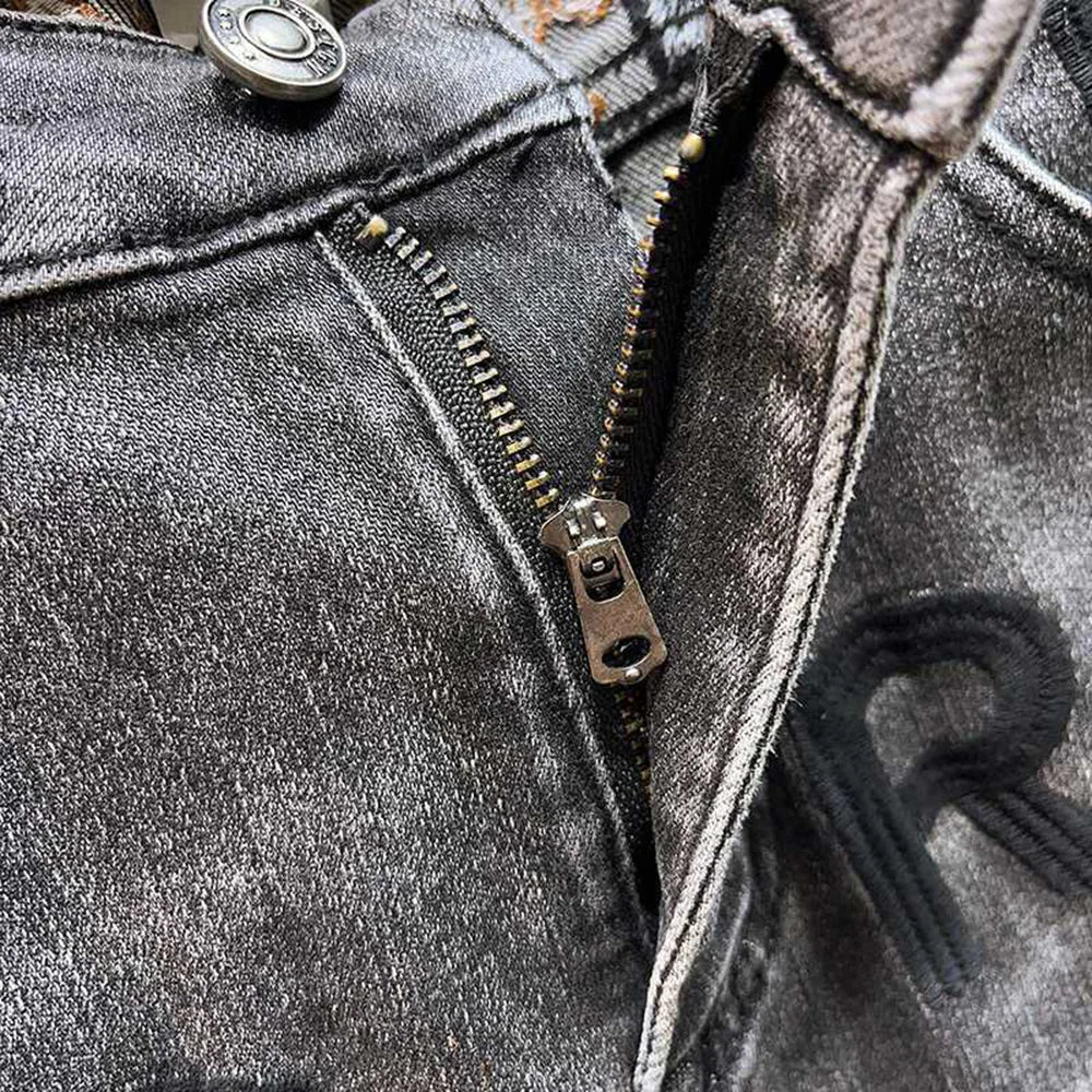 Herren Jeans Bestickte Beinschlankmachende Hose Lässige Streetwear Vielseitige Personalisierte Bleistifthose Herrenbekleidung Frühjahr 2024 Neu