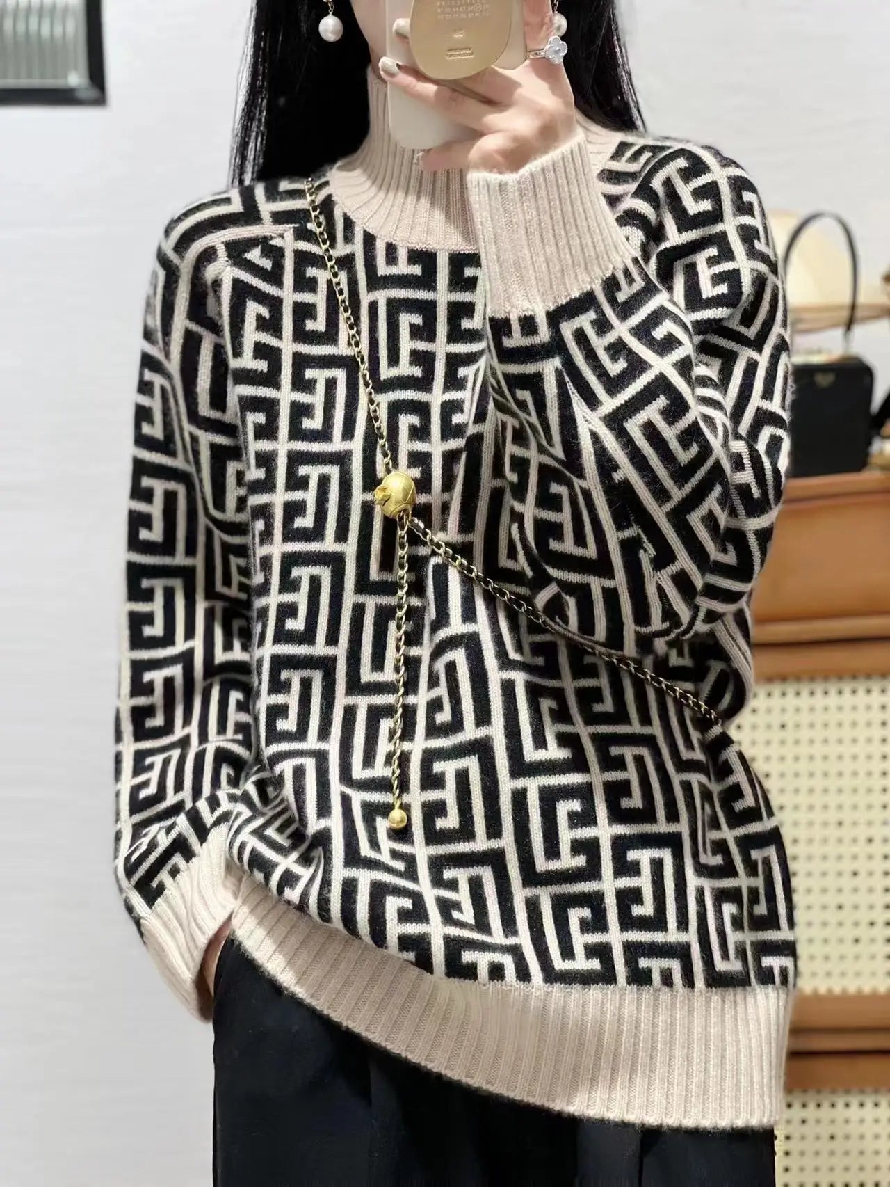 High-End 100% Ziegenwollpullover Damen Stehkragen lockerer Pullover Herbst Winter neuer Stil im Western-Look mit Verjüngungseffekt