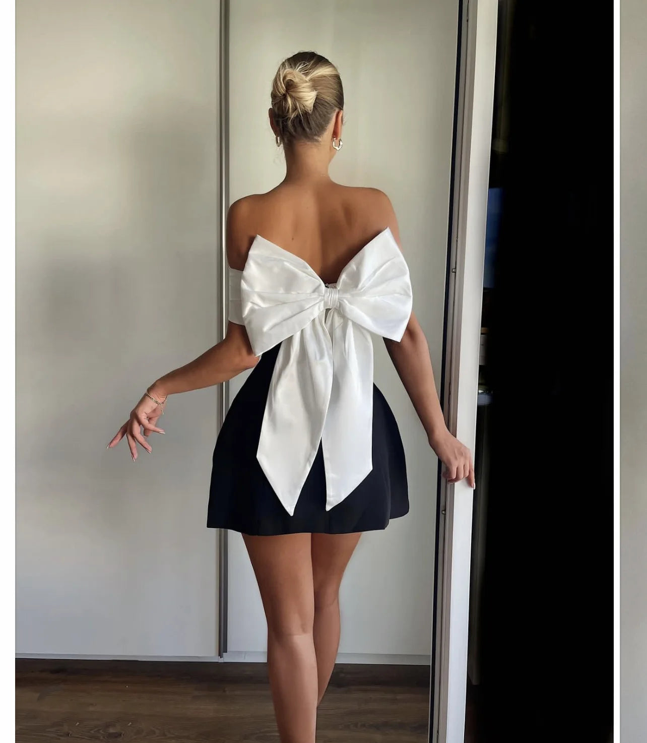 Damen Trägerloses Rückenfreies Kurzes Kleid Elegant Sexy Off Shoulder Ärmellose Kleider 2025 Damen Abendparty Geburtstagskleider Schwarz