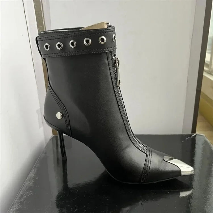 Gürtelschnalle Reißverschluss vorne Modenschau Stiefeletten Damen Herbst Winter Neu Spitz Metallverzierung Rote High Heels Ankle Boots