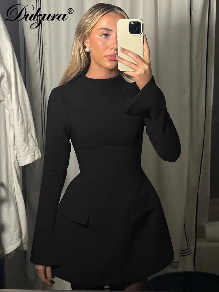 Dulzura Langarm Reißverschluss Bodycon Minikleid mit Taschen Einfarbig Elegantes Outfit Büro Streetwear Damen Herbst Winter Kleidung