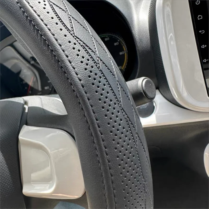 Napa Leather Perforated Patchwork Car Steering Wheel Cover, Non-slip, Breathable, Universal 15 Inch (Approx. 38.1cm)