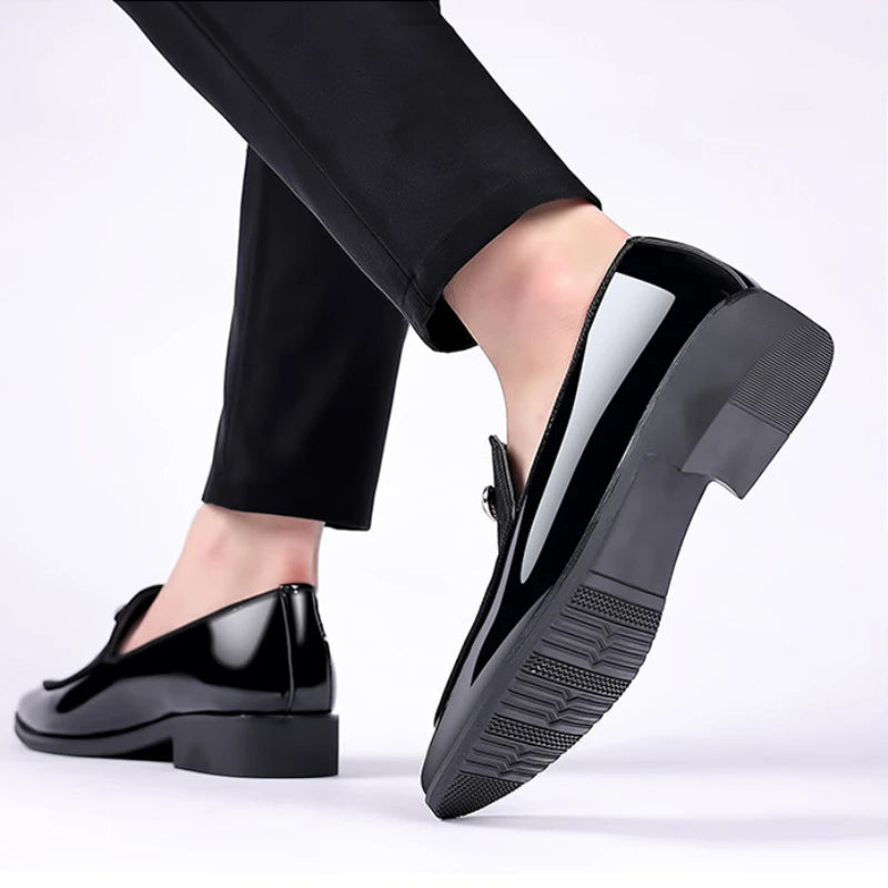 Herren Party Schuhe Schwarz Luxus Herren Formelle Lederschuhe Slipper Lackleder Business Casual Schuhe Loafer Große Größen Zapatos