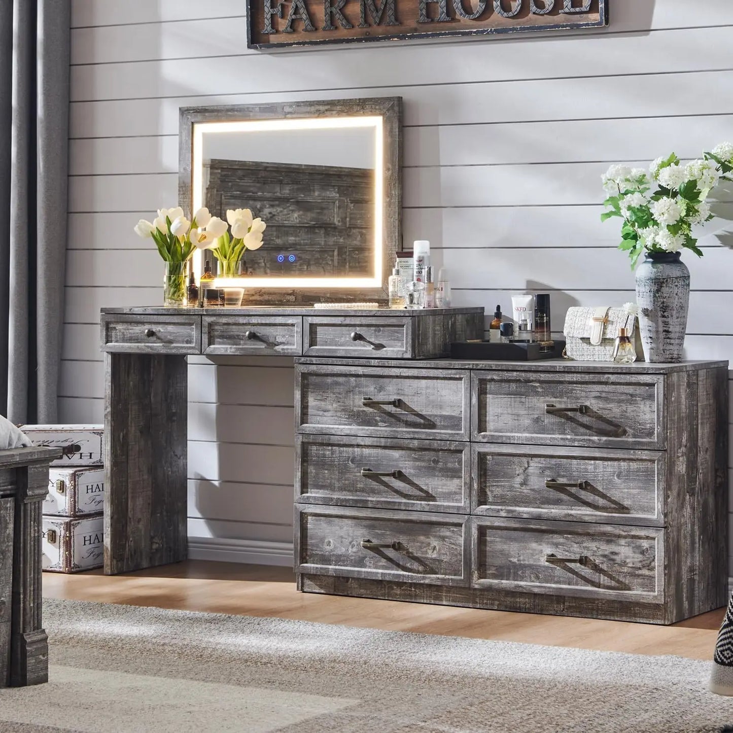 69" B rustikale Schlafzimmerkommode aus Holz mit Glasplatte, 9 großen Schubladen, 3 farbigen Leuchten und 30" HD-LED-Spiegel