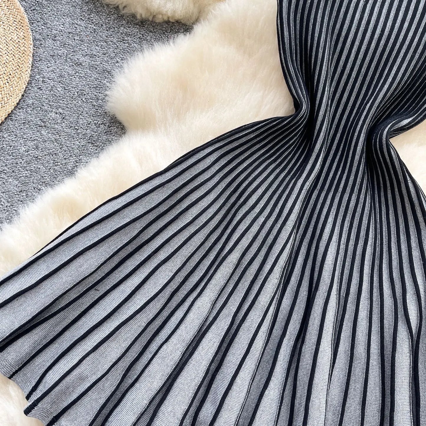 Joskaa 2026 Autumn Retro Striped Knit Dress Women Elegant Pleated Waist Slim Low Cut Sleeveless A-line Slip Dress Streetwear