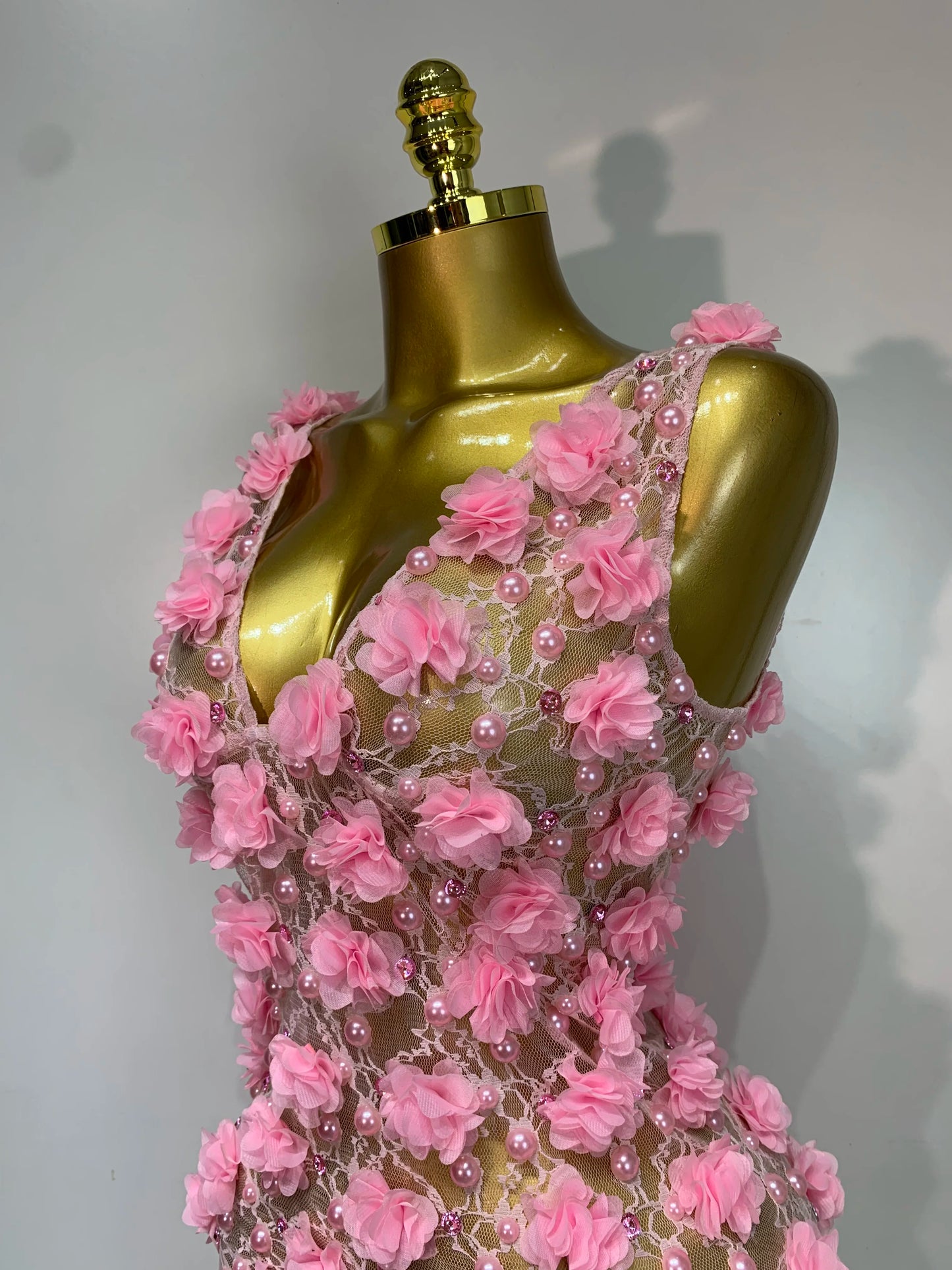 Women Luxury Pink Flowers Pearls Lace See Through Bodycon Mini Dress Birthday Photoshoot Evening Party Nightclub Stage Costume