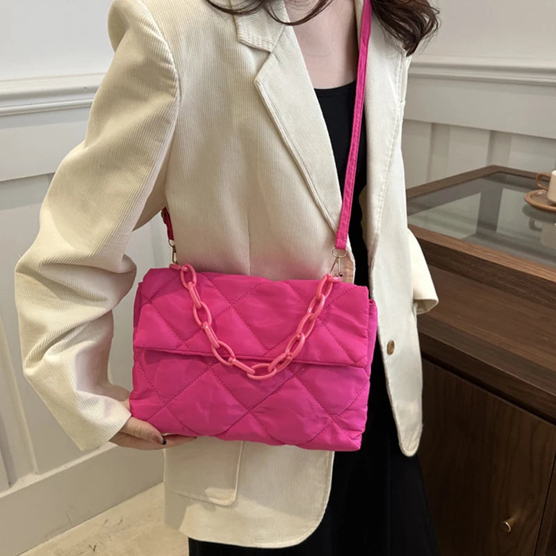 Acryl-Ketten-Umhängetaschen, quadratisch, lässig, Klappe, Damen-Pendeltaschen, gesteppt, All-Match, Winter, große Kapazität für Mädchen zum Einkaufen