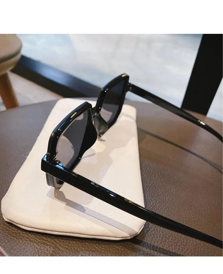 Damen Polygon Sonnenbrille Damen Klassisch Vintage Kleine Fassung Neue Sonnenbrille Outdoor Autofahren Modebrille UV400 Oculos De Sol