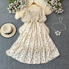 2024 Neues Sommer Blumenmuster Maxikleid Damen Vintage Eckiger Ausschnitt Geraffte Brust Schärpe Bandage Sommerkleid Partykleid