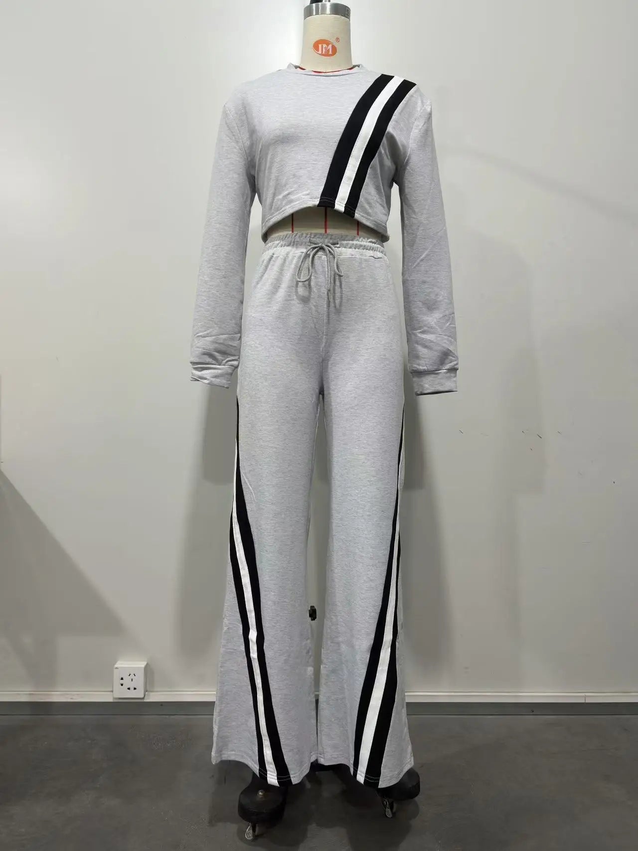 CM.YAYA Fashion Striped Splicing Women's Set Long Sleeve Sweatshirt and Sweat Pants Tracksuit 2024 Winter Two 2 Piece Set Outfit