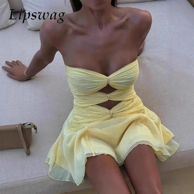 Damenkleid, einfarbig, plissiert, Partykleid, Damen, High Street, Cocktail, Minikleid, sexy, 2025, trägerlos, Nachtclub, hohl, rückenfreies Minikleid